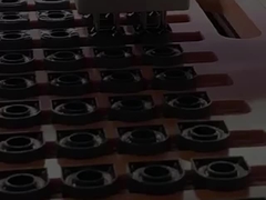 Máquina de preenchimento de transformadores com componentes de núcleo de bomba