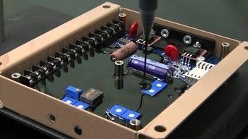 3 eixos 2K AB Compound Potting Silicone Epoxy PU Glue Dosing Machine para luzes LED