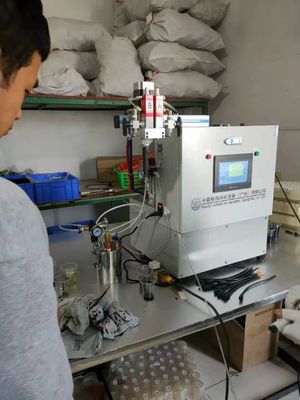 AB Máquina de colagem para distribuição automática de resina epoxi e distribuição de fluidos