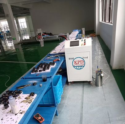 Máquina de mistura e dosagem de dois componentes