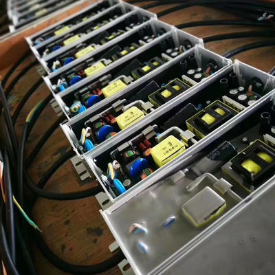 Máquina de colagem de 2 componentes de alta precisão para PCB
